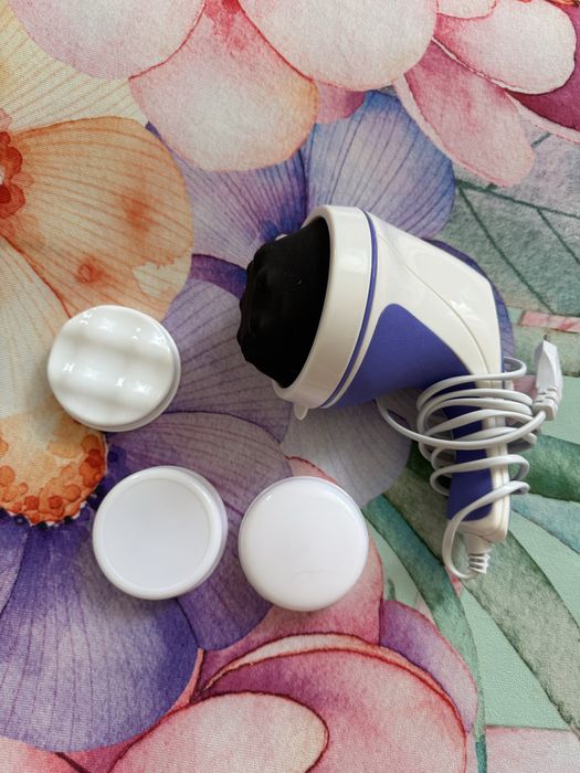 Массажер новый полная комплектация