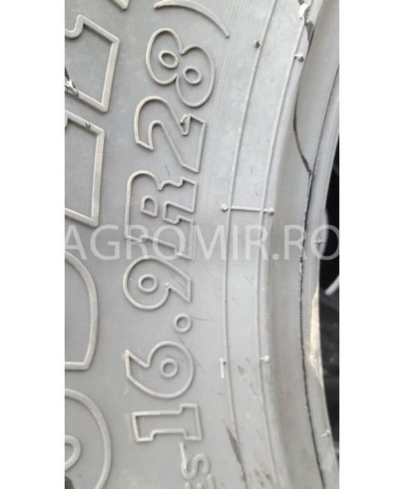 420/85 r28 bkt agrimax rt855 139a8b tl  Cauciucuri tractor, Fiat, Case, Fendt, John Deere, New Holland, Massey Ferguson, UTB   Cauciucuri tractor, Fia