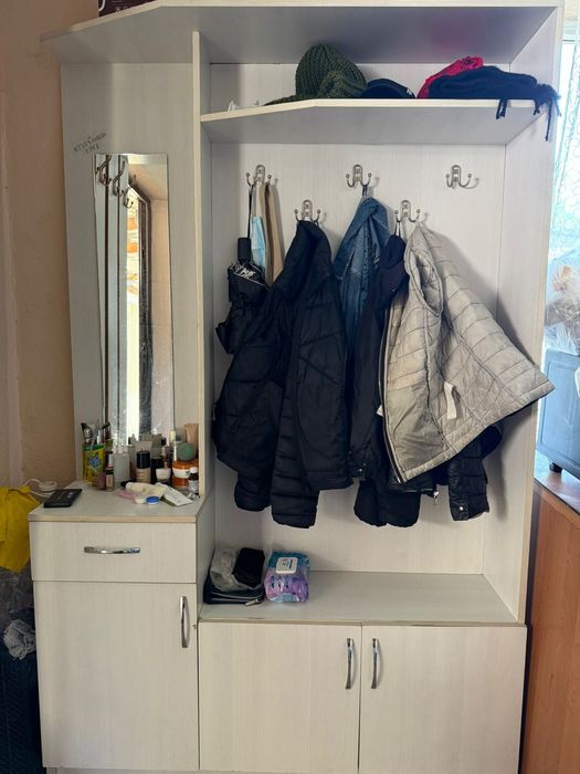 Шкаф для прихожей