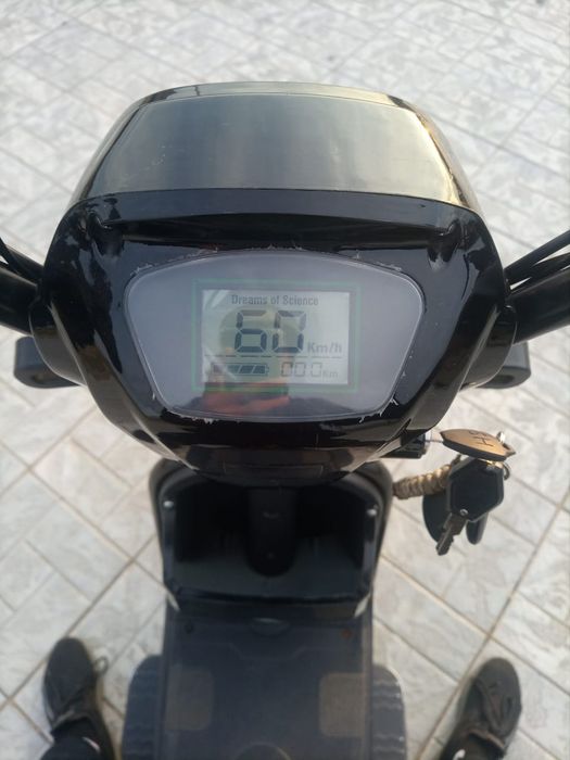 Продам электро скутер