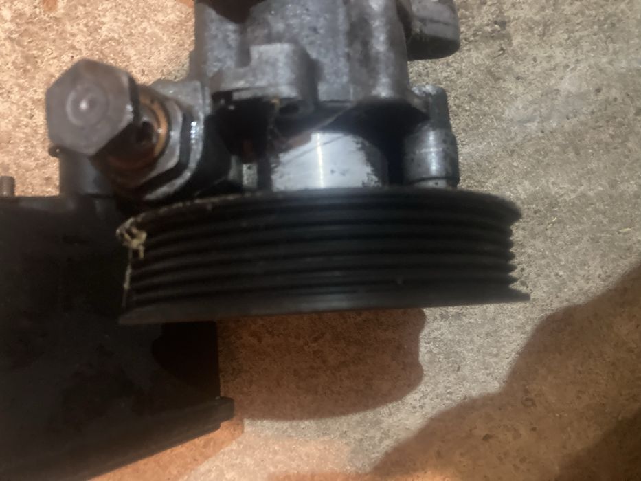 Хидравлична Помпа ОМ 272 и 273