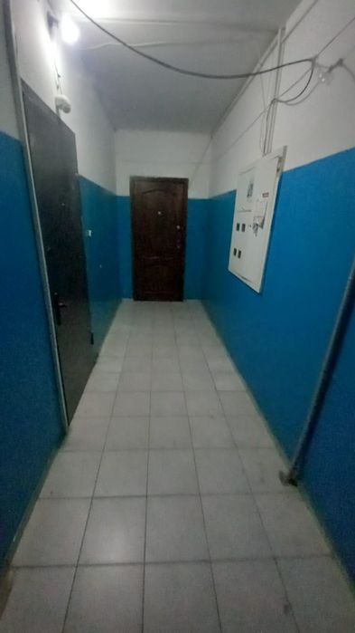 Продается 3-комнотни квартиру