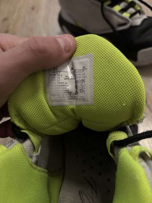 Продавам кец на jordan за повече инф на лс