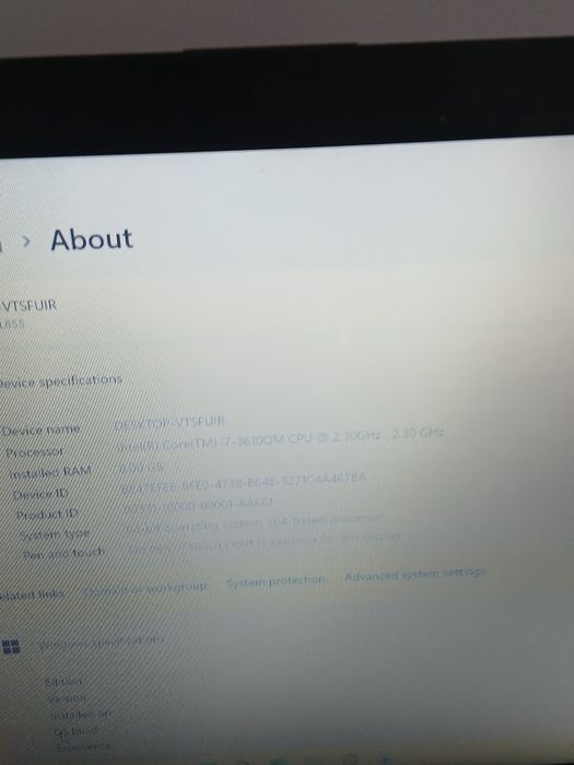 Vand laptop Toshiba