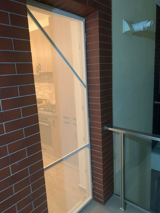 Plase insecte / Plasa tantari usi ferestre Alb Maro Gri montaj gratuit