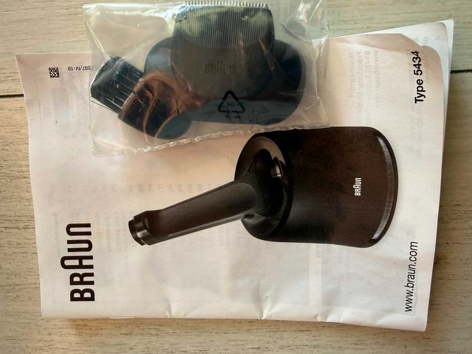 Braun  S6 -60-B7500CC-Електрическа самобръсначка