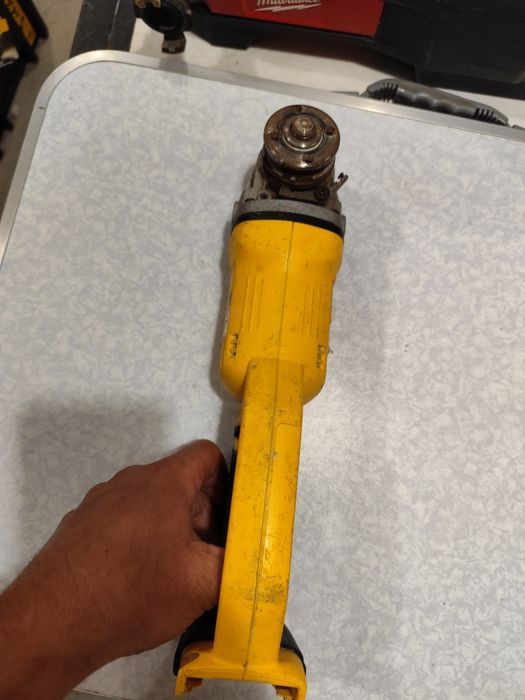 Акумулаторен ъглошлайф флекс Девалт DeWALT DCG412
