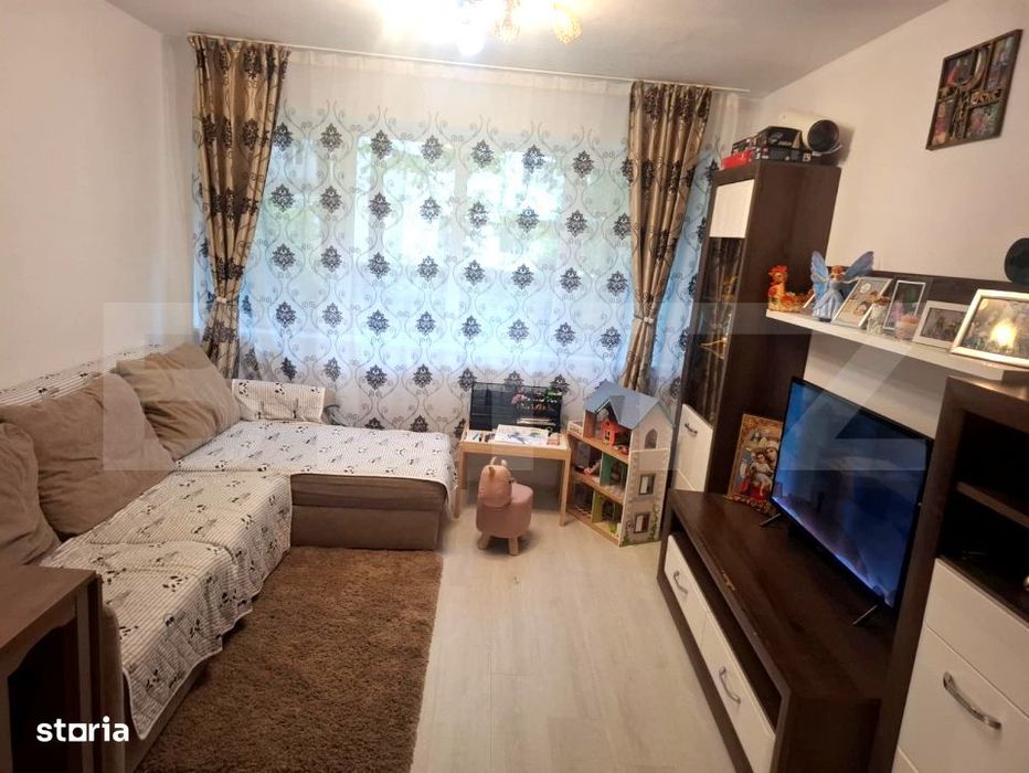 Apartament cu gradina propie de vanzare, 47 mp, zona Aleea Trandafiril