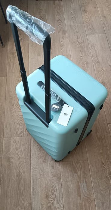 Чемодан NinetyGo Ripple Luggage поликарбонат 81 л мятный