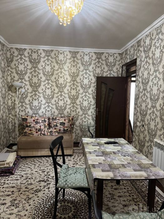 Продается ковер б/у 3*5 и дорожки 1*3