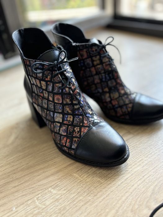 Дамски боти Мартини