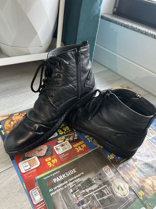 Ghete barbati din piele, marimea 43, negre, curate