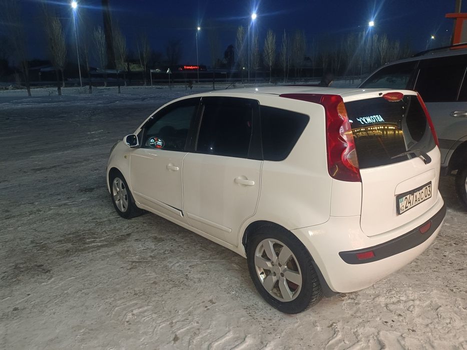 Продается Nissan note 2007 года, 1.6 автомат!