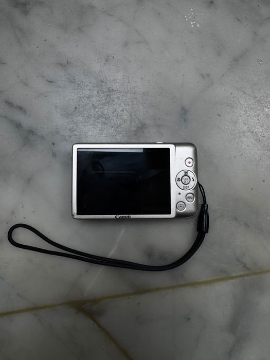 Canon IXUS 115 HS