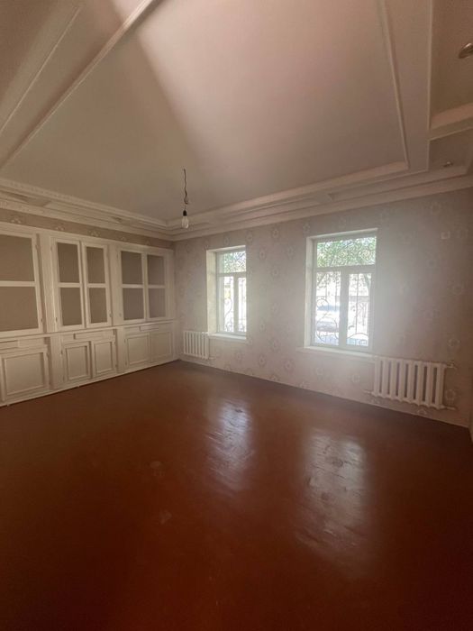 Uy sotiladi shtab ona bolada