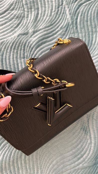 чанта louis vuitton, zara,  emporio armani