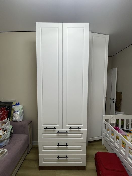 Продаются шкафы, новые