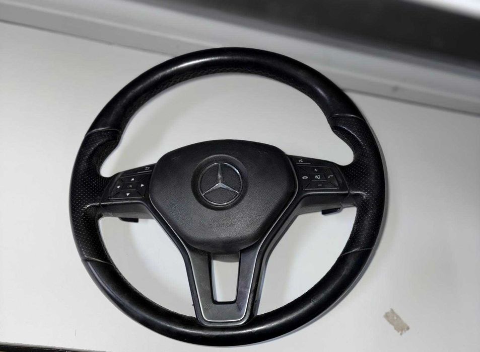 Volan Mercedes-Benz E-Class W212 (2014)