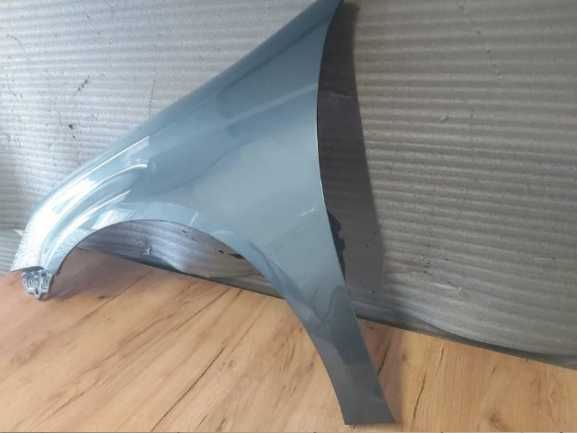 Aripa Fata Stanga VW Golf 5/V Break 2007-2008 (LA6R (Verde))