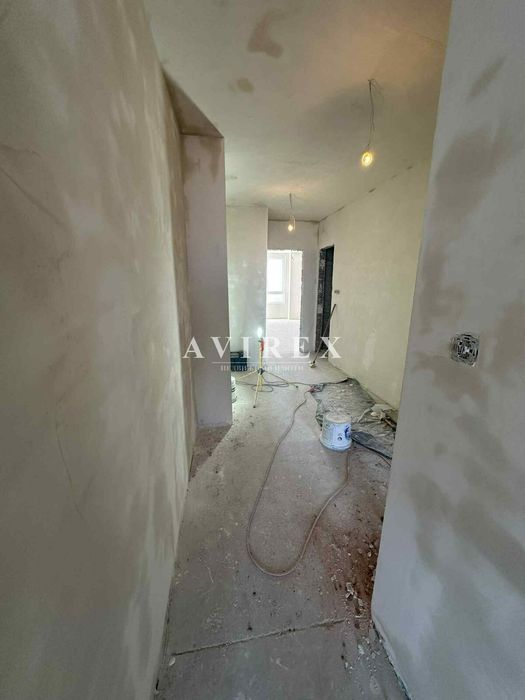 Продава се Тристаен апартамент в Пловдив, Съдийски - 118 кв.м за 778 €/кв.м - Снимка #1