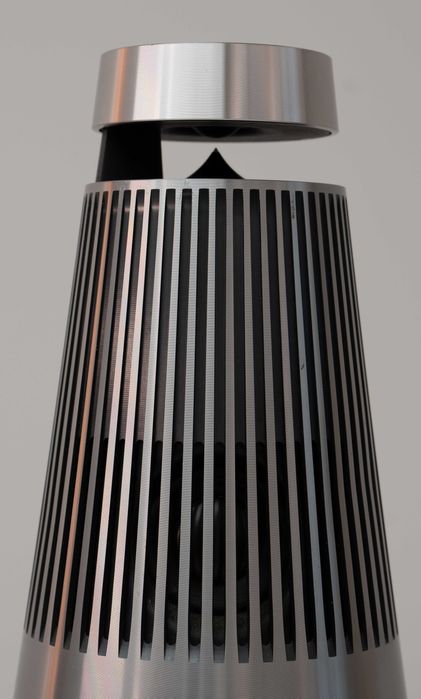 Bang&Olufsen BeoSound 2 (Boxa bluetooth)