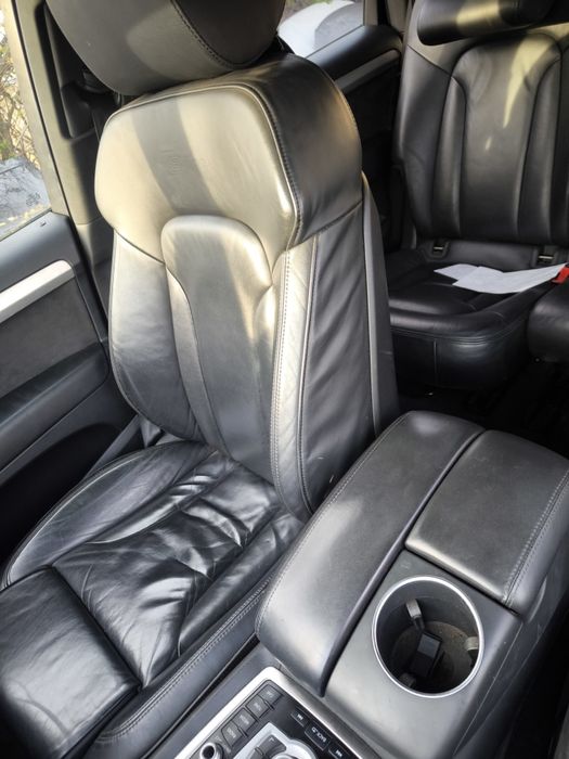 Кожени седалки AUDI Q7 7места + DVD