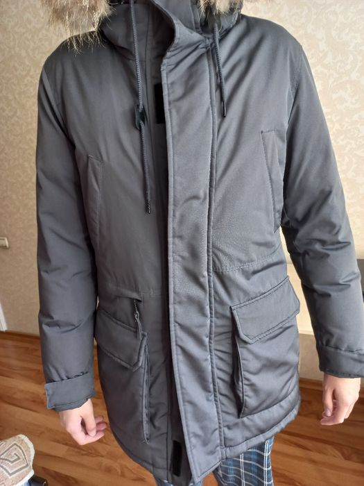 Продам зимние мужскую куртку производствоТурция фирма Masculino.