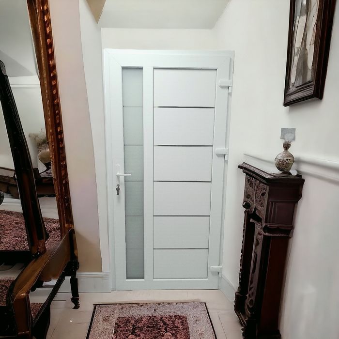 Usa de intrare termopan de calitate