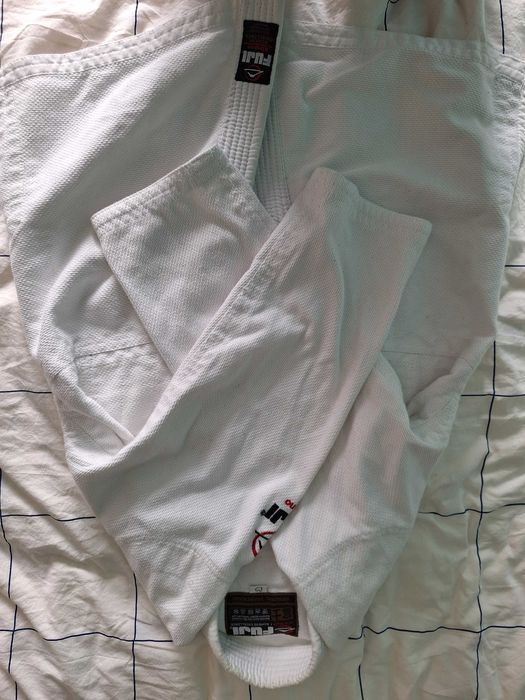 Кимоно Fuji (размер C2, бяло)