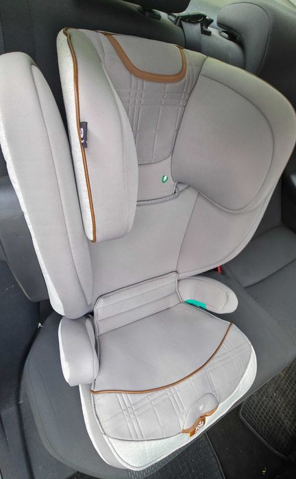 Scaun auto pentru copii Joie i-Traver Signature