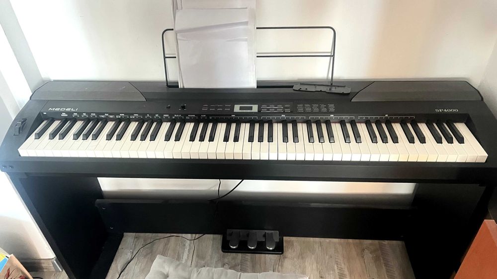 Pianină Mendelli SP4000