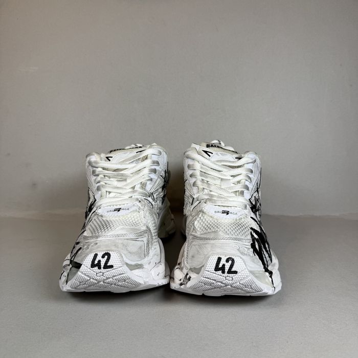 Balenciaga Runner "White Black Logo"! НОВИ!