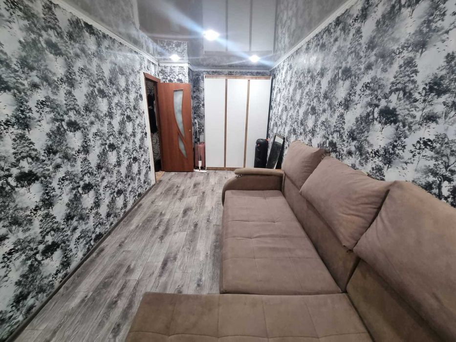 Продам 2-х комн. по ул. Ауэзова, 21