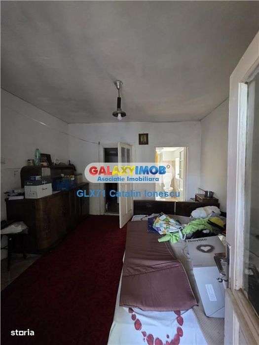 Vanzare casa Frumusani 1200mp teren