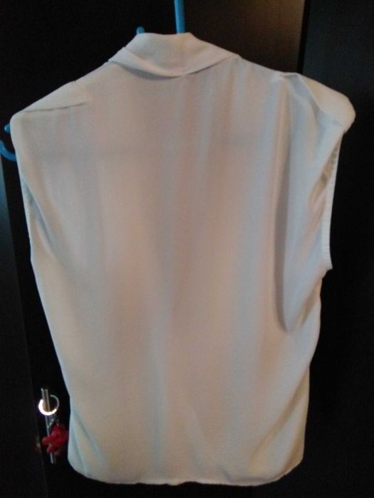 Bluza fara maneci Mango