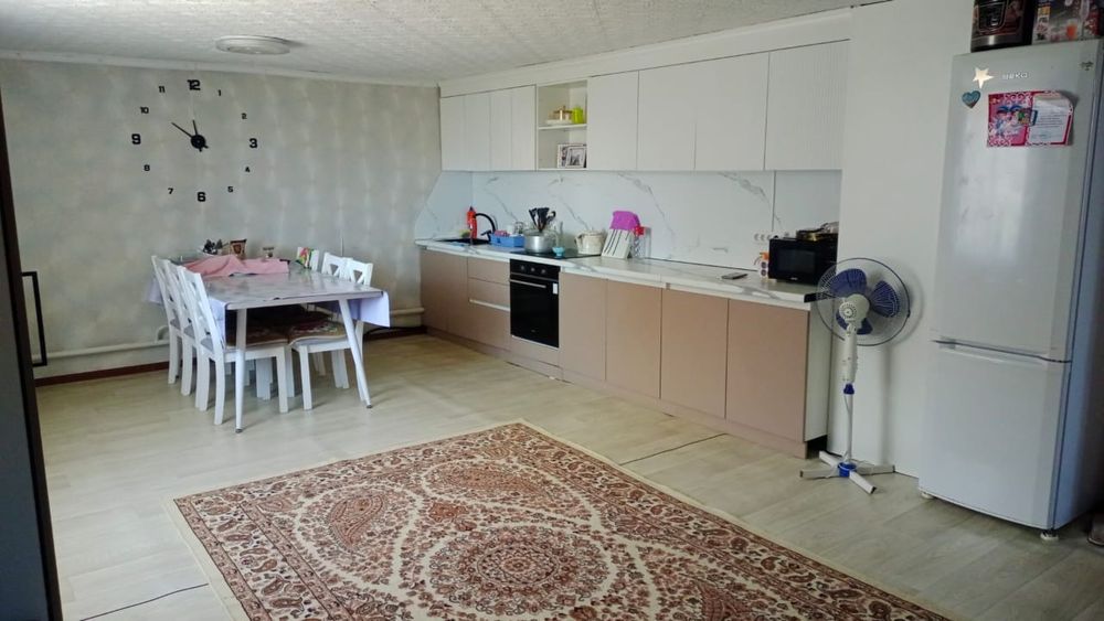 Жаксы жылы уй сатылады