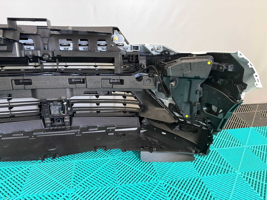Bara fata Renault Captur 2024+ noua originala Renault completa cu toate accesoriile
