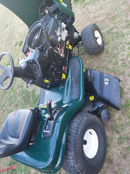 Тракторна косачка Briggs stratton 21 коня