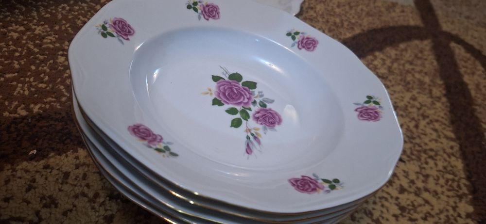 220 lei Set servirea mesei 6 persoane Curtea de Argeș