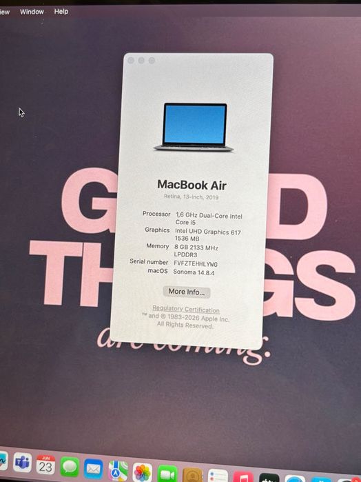 Продам свой MacBook air 2019 года