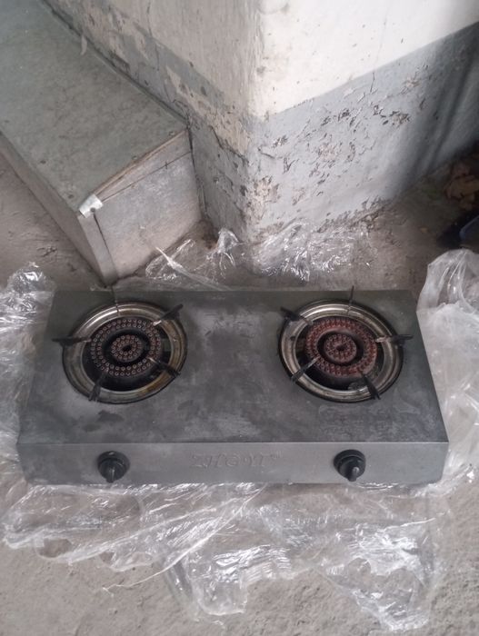 Двух камфорноя плита