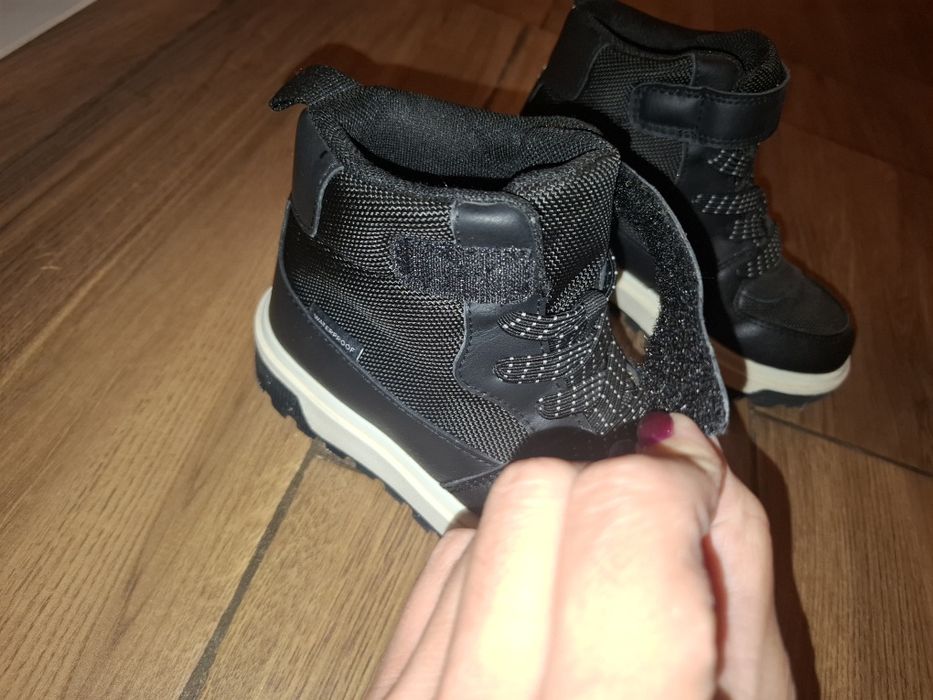 Водоустоичиви зимни обувки/боти за момче HM/ХМ