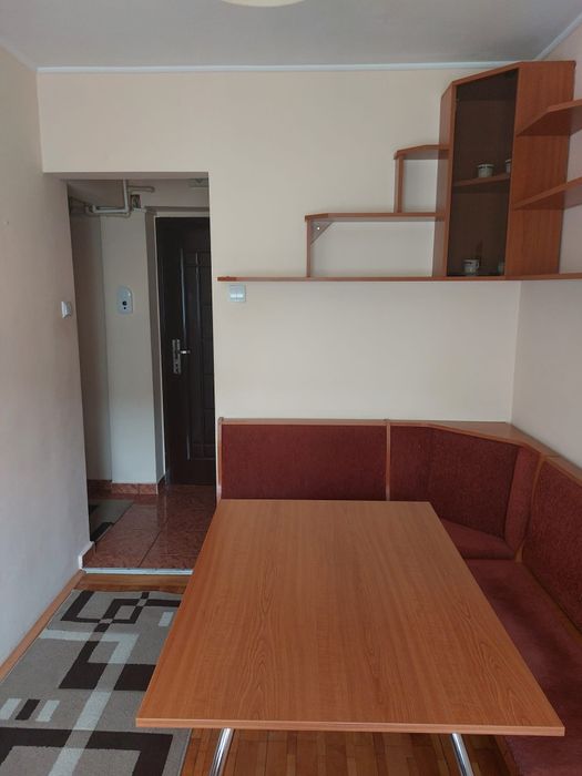 Apartament de  închiriat