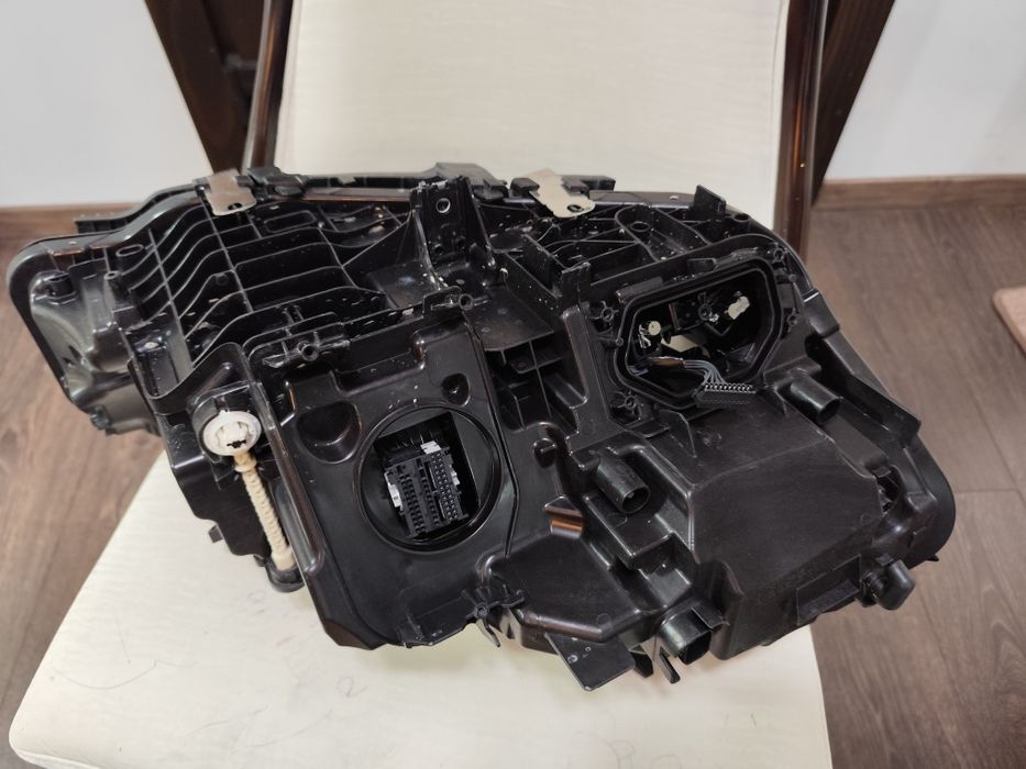 Far stânga BMW Seria 3 G20 LCI Full led Laser. Fab 2023