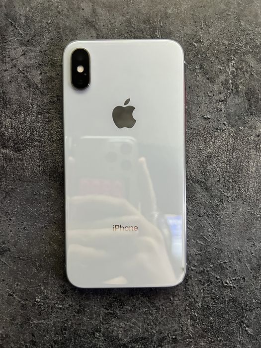 Iphone X продаю срочно