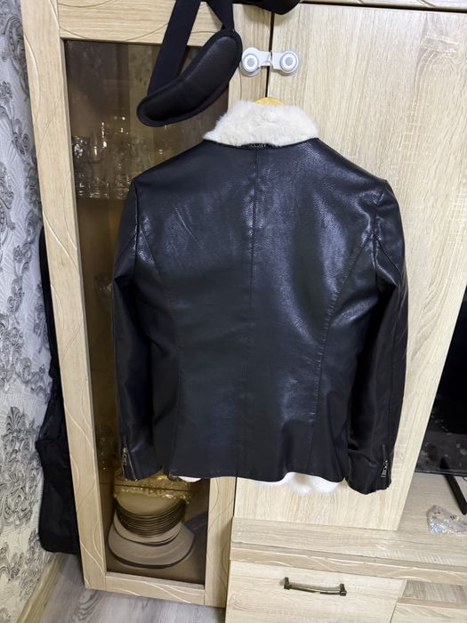 Продаю Кожаную куртку