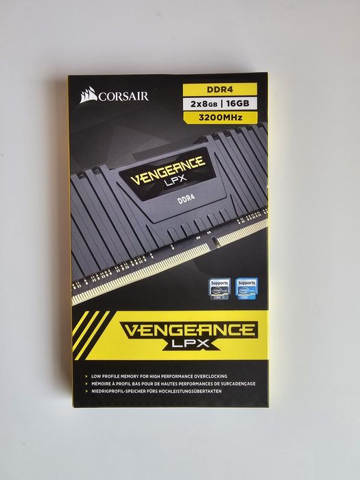 Рам памет 16GB(2x8GB) DDR4 3200 Corsair Vengeance LPX