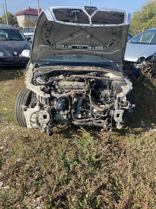 Dezmembrez skoda octavia 2 1.9 diesel