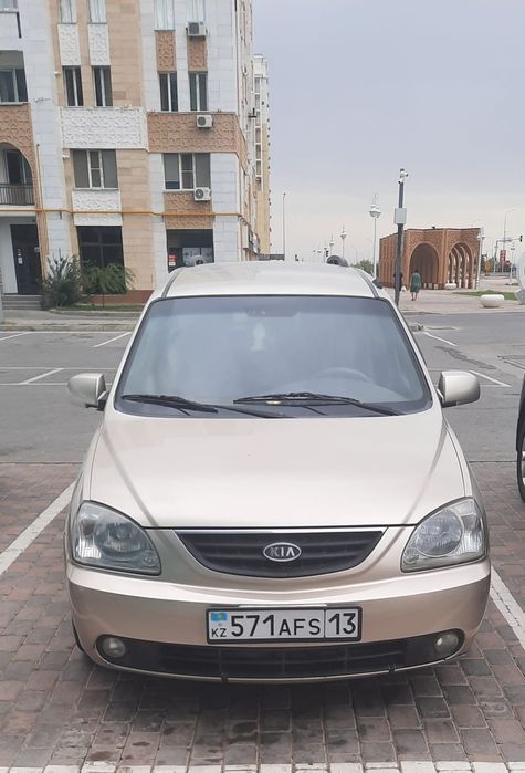 KIA CARENS автомат