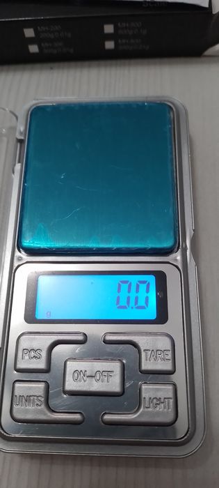 Весы ювелирные до 500грамм  0.1 погрешность